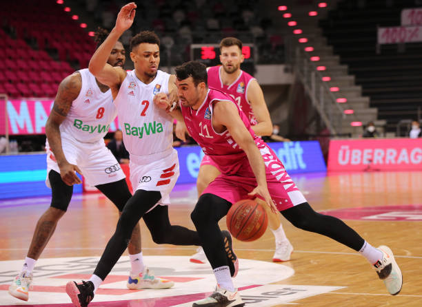 选手们拼搏 选手们拼搏