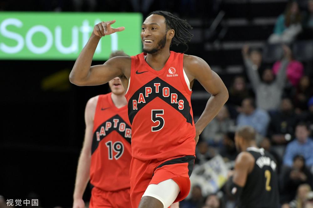 记者：负责米兰方面谈判的中间人，将在伦敦与霍伊伦父亲见面